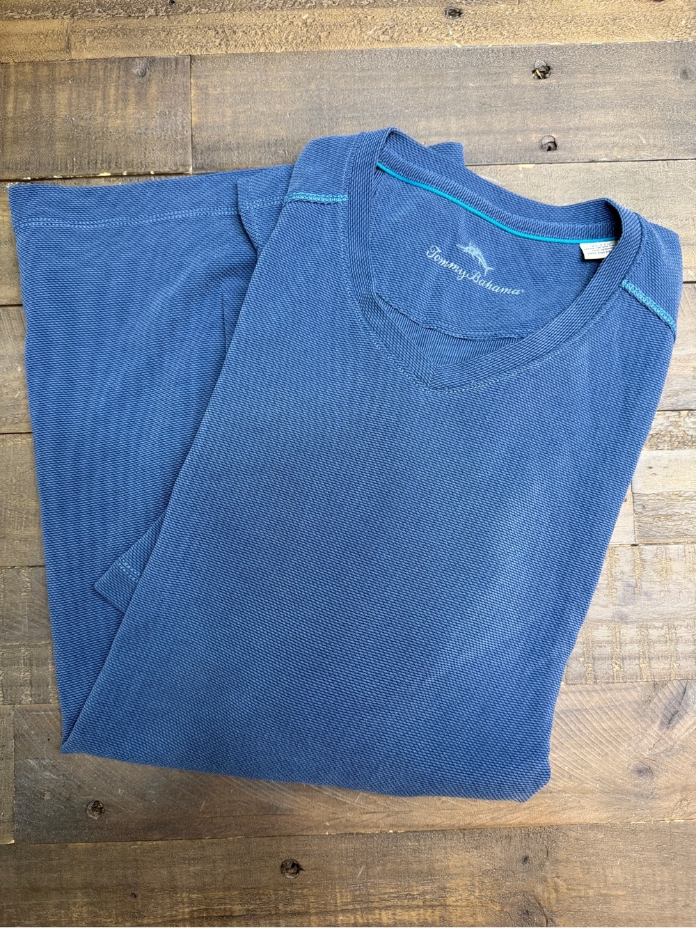 Tommy Bahama Short Sleeve Crewneck Tee in Blue with Contrast Stitch